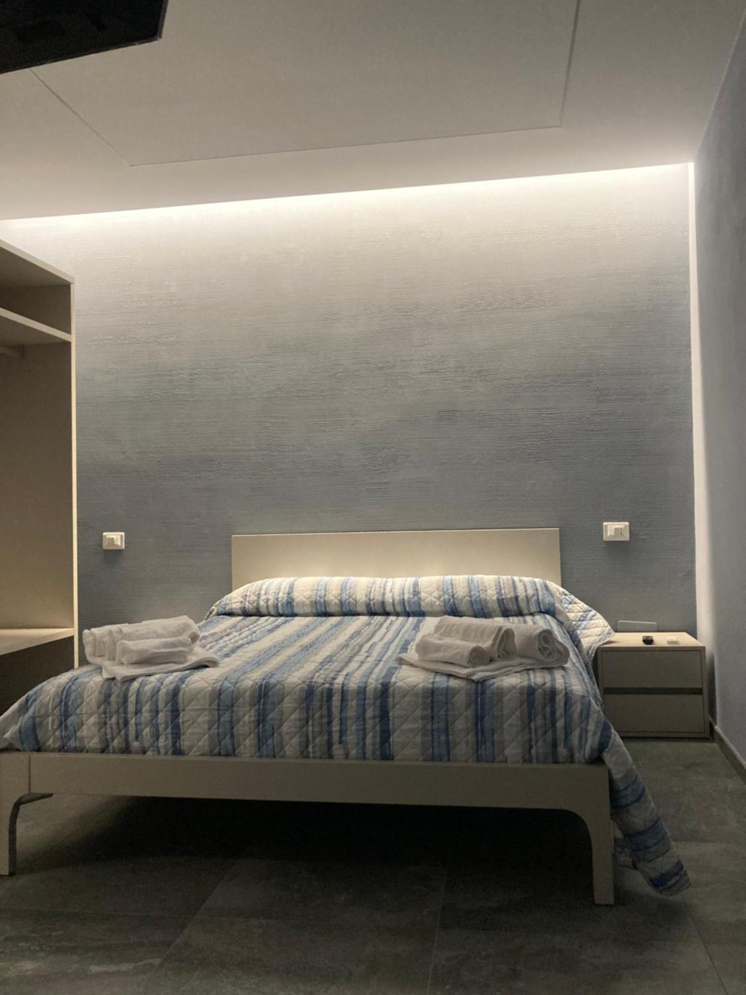 Residenza Ferdinando - 40M Dal Mare Apartment ปิซโซ ภายนอก รูปภาพ