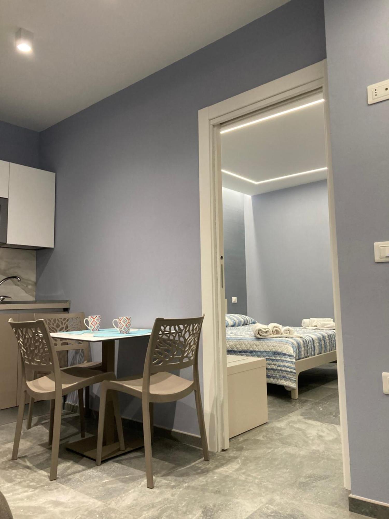 Residenza Ferdinando - 40M Dal Mare Apartment ปิซโซ ภายนอก รูปภาพ
