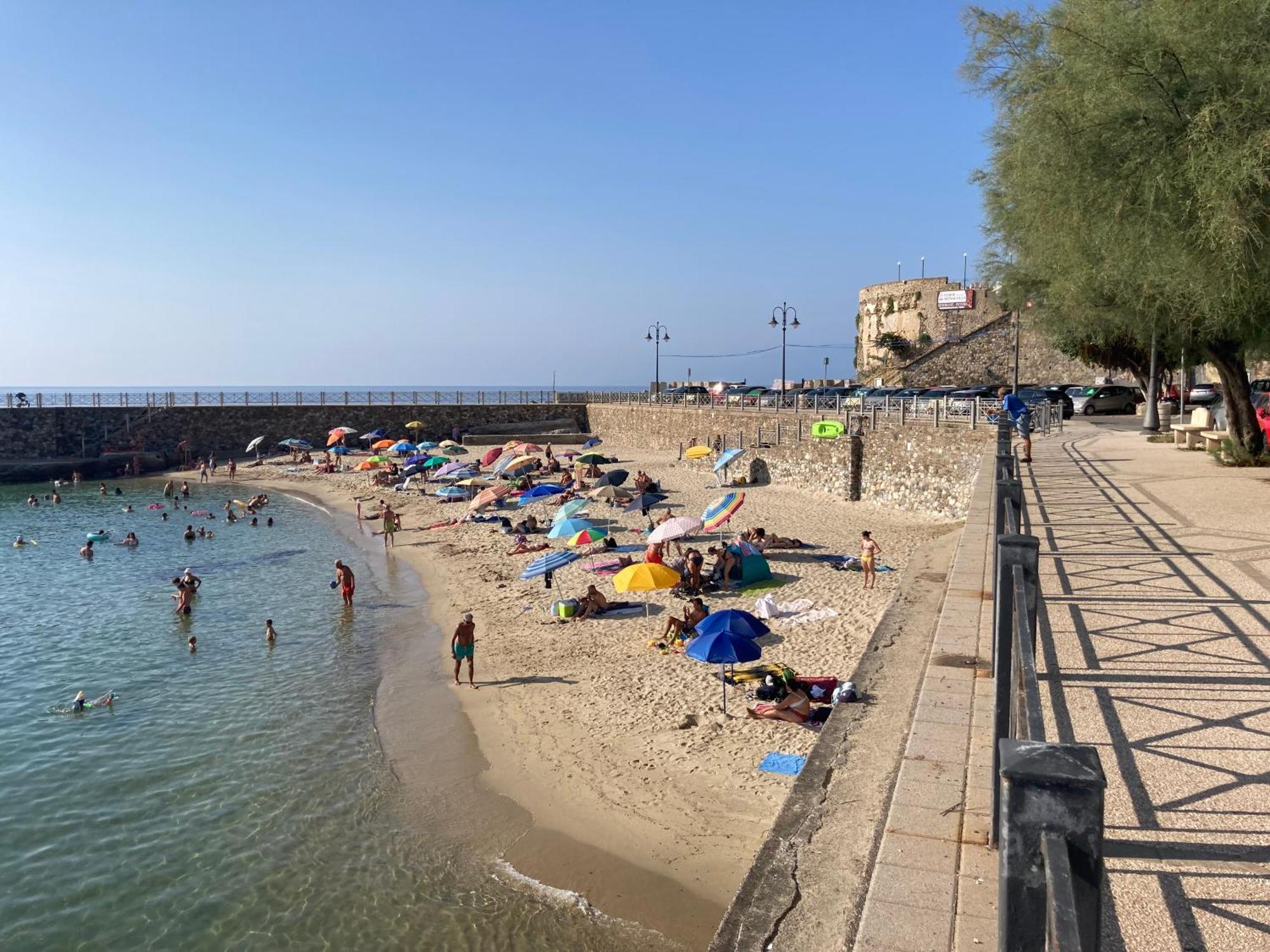 Residenza Ferdinando - 40M Dal Mare Apartment ปิซโซ ภายนอก รูปภาพ