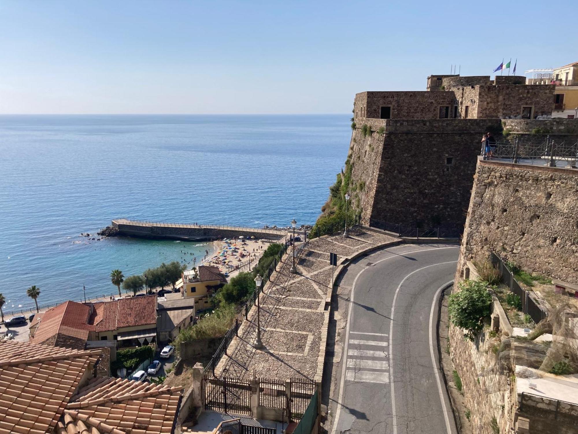 Residenza Ferdinando - 40M Dal Mare Apartment ปิซโซ ภายนอก รูปภาพ
