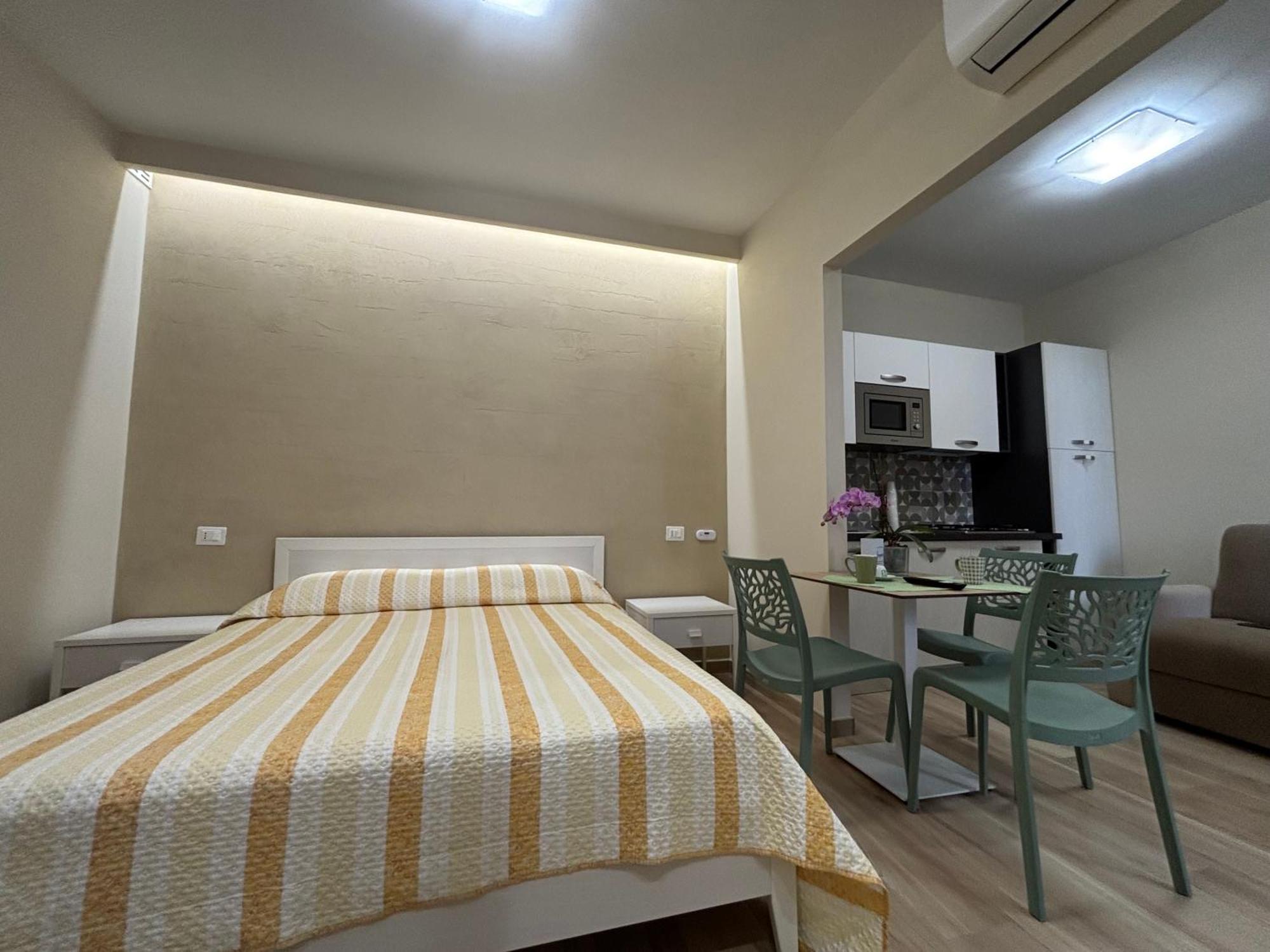 Residenza Ferdinando - 40M Dal Mare Apartment ปิซโซ ภายนอก รูปภาพ