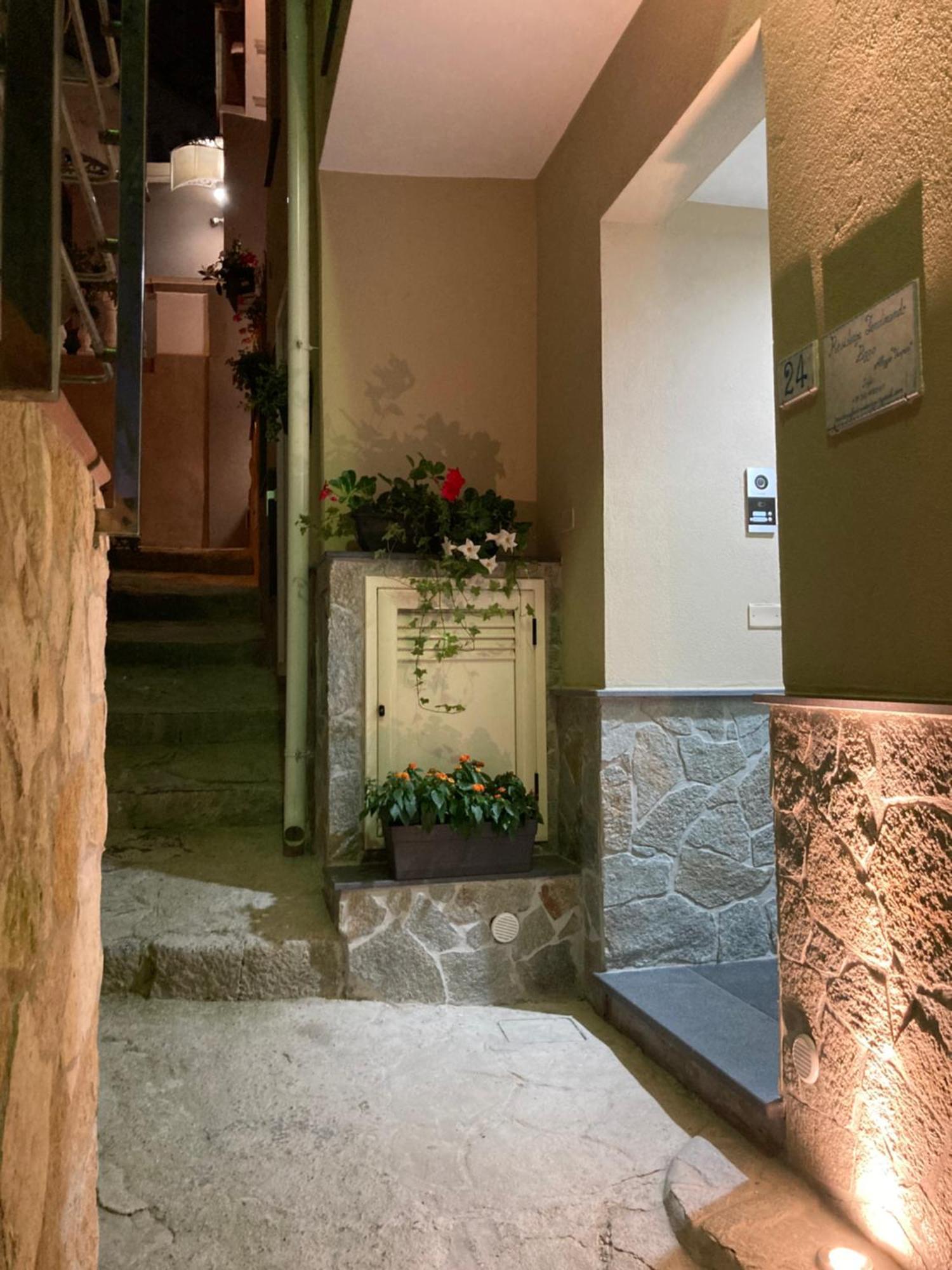 Residenza Ferdinando - 40M Dal Mare Apartment ปิซโซ ภายนอก รูปภาพ